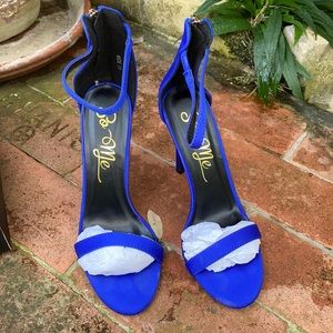 🥶COBALT BLUE SEXY HEELS🥶